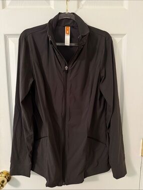 Lucy Black Zip-Front Lightweight Stretch Jacket